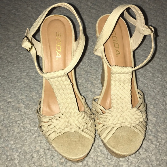 Sooa tan wedges - Picture 1 of 2